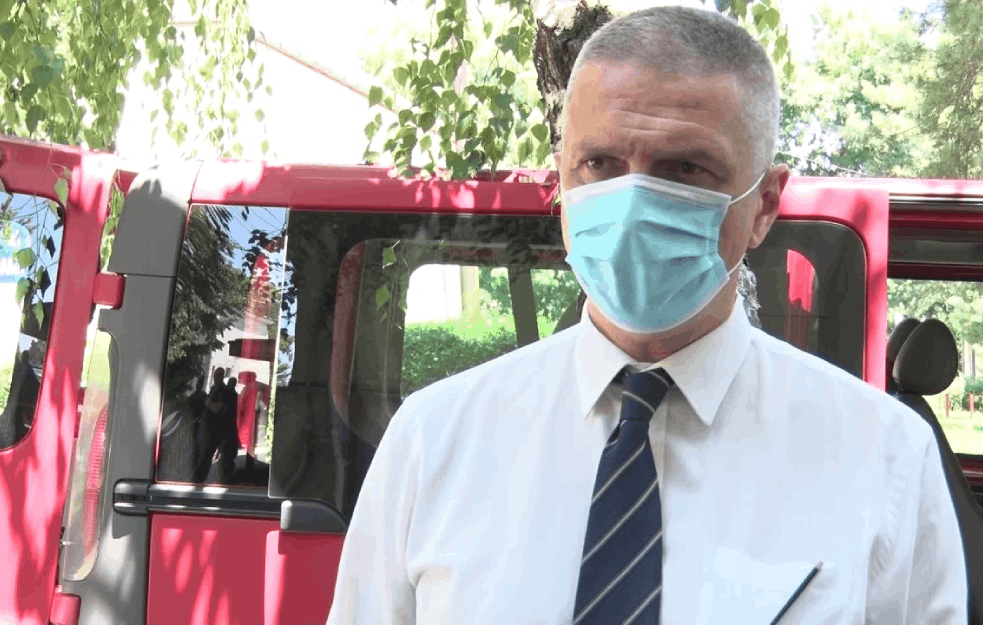 DOKTOR SAZDANOVIĆ PORUČIO: 'Svi koji NE VERUJU U KORONU neka traže ZA SEBE MESTO NA GROBLJU'!